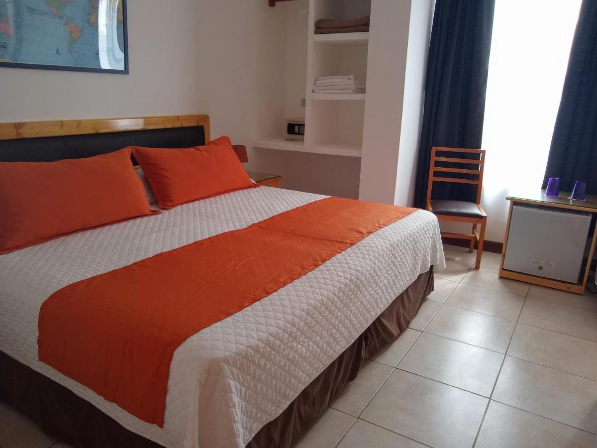 Drake Inn Puerto Villamil Eksteriør bilde