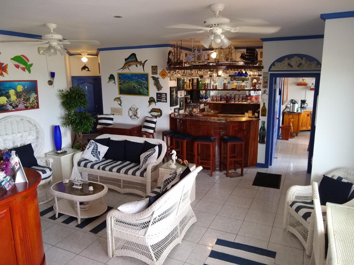 Drake Inn Puerto Villamil Eksteriør bilde