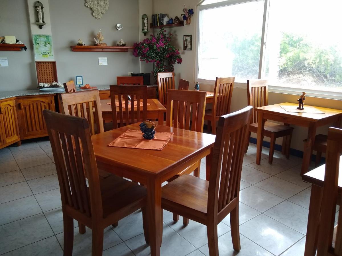 Drake Inn Puerto Villamil Eksteriør bilde