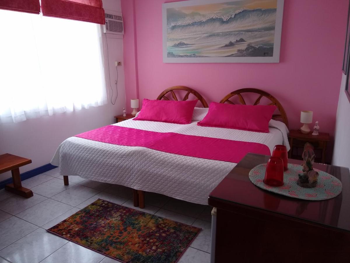 Drake Inn Puerto Villamil Eksteriør bilde