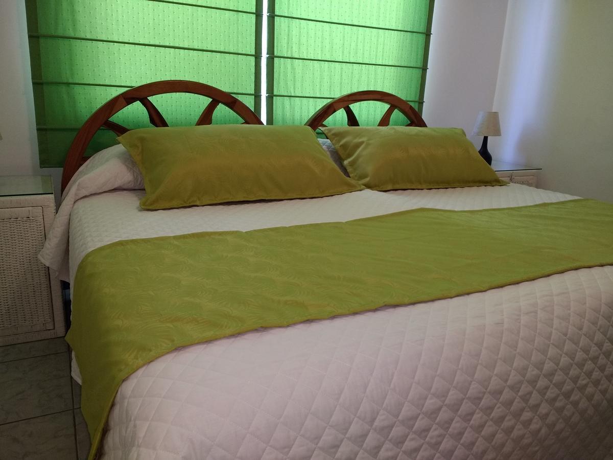 Drake Inn Puerto Villamil Eksteriør bilde