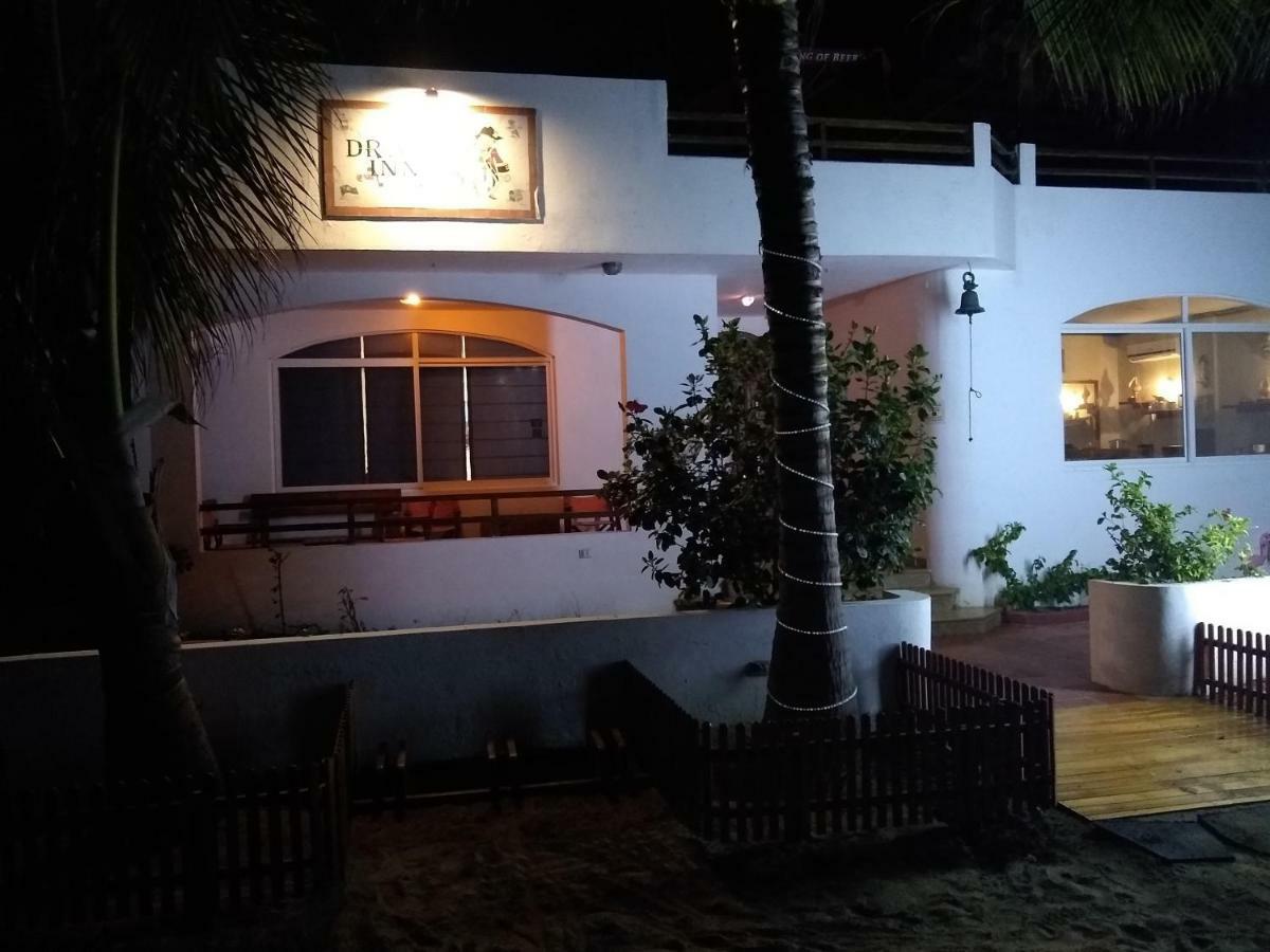 Drake Inn Puerto Villamil Eksteriør bilde