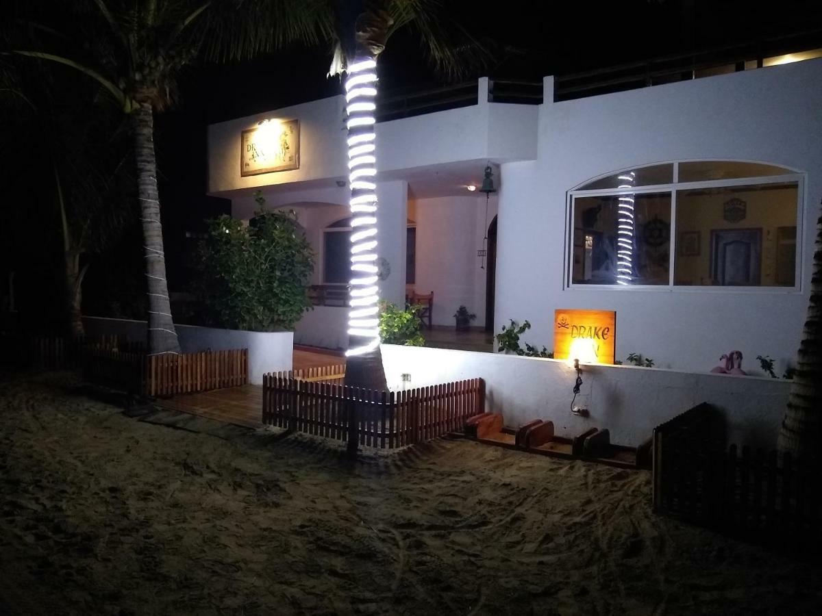 Drake Inn Puerto Villamil Eksteriør bilde